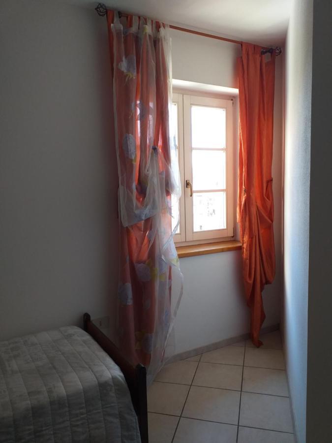 B&B Las Vegan Cles Kültér fotó