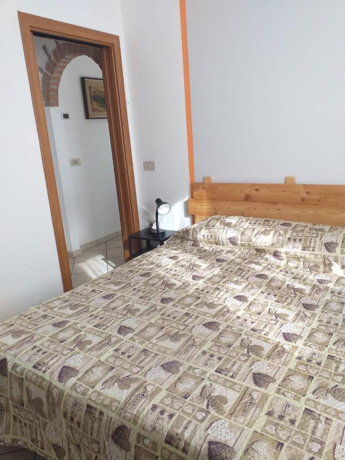 B&B Las Vegan Cles Kültér fotó