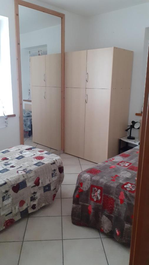 B&B Las Vegan Cles Kültér fotó