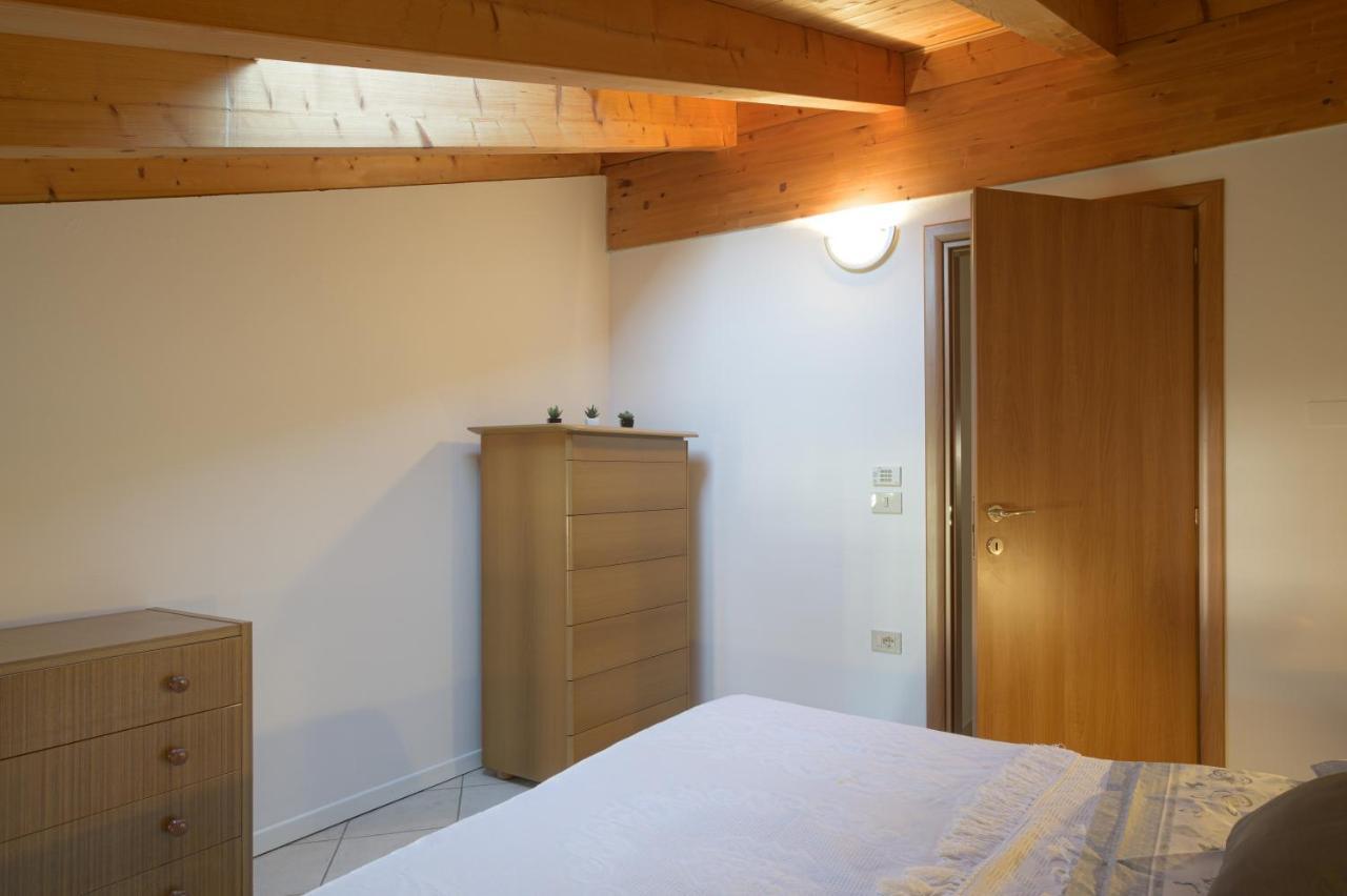 B&B Las Vegan Cles Kültér fotó
